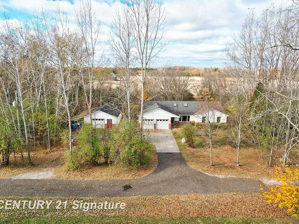 1st image of 4698 Joan Ct