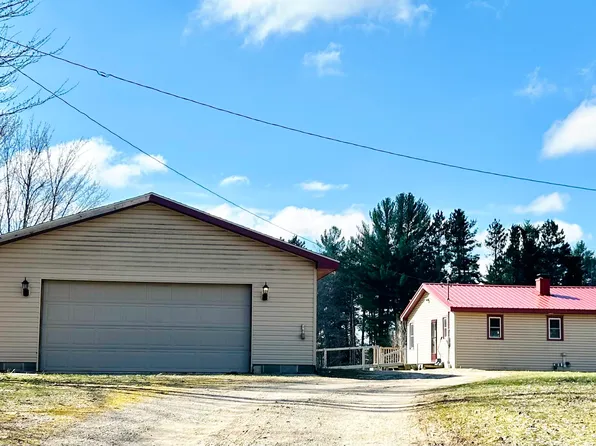 8701 Wilson Rd, Rodney, MI 49342