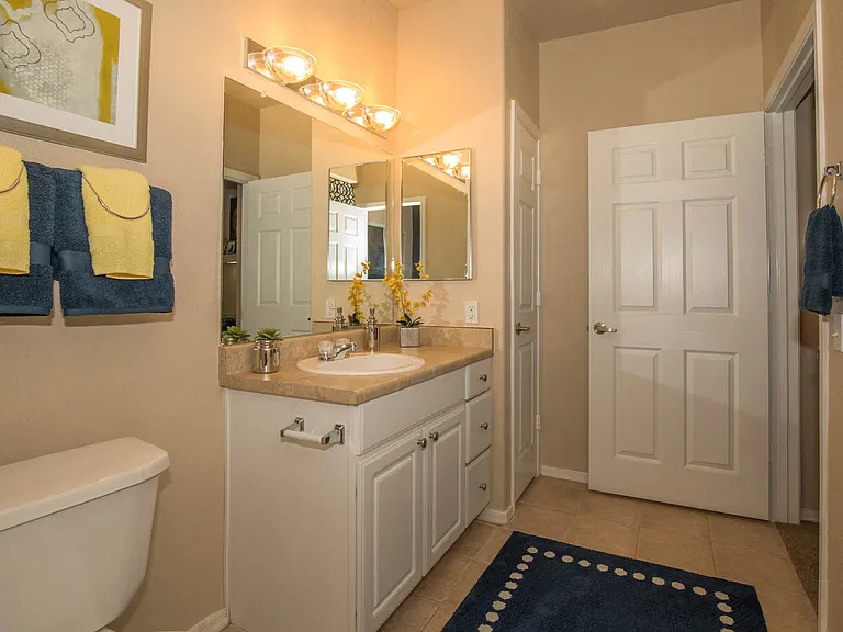 2b2 Model 1141 SQFT 2 Bed 2 Bath