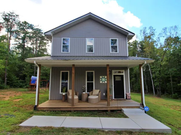 9920 Stonewall Rd, Appomattox, VA 24522