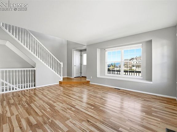 4th image of 15465 Curwood Dr