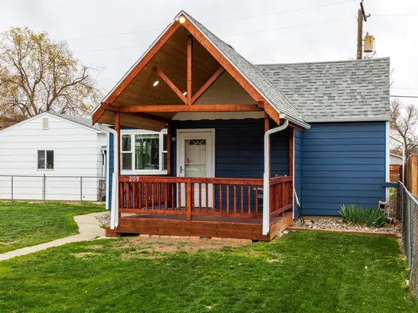 209 E 5th St, Laurel, MT 59044