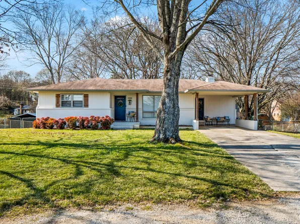 2115 Ballard Pl, Chattanooga, TN 37421