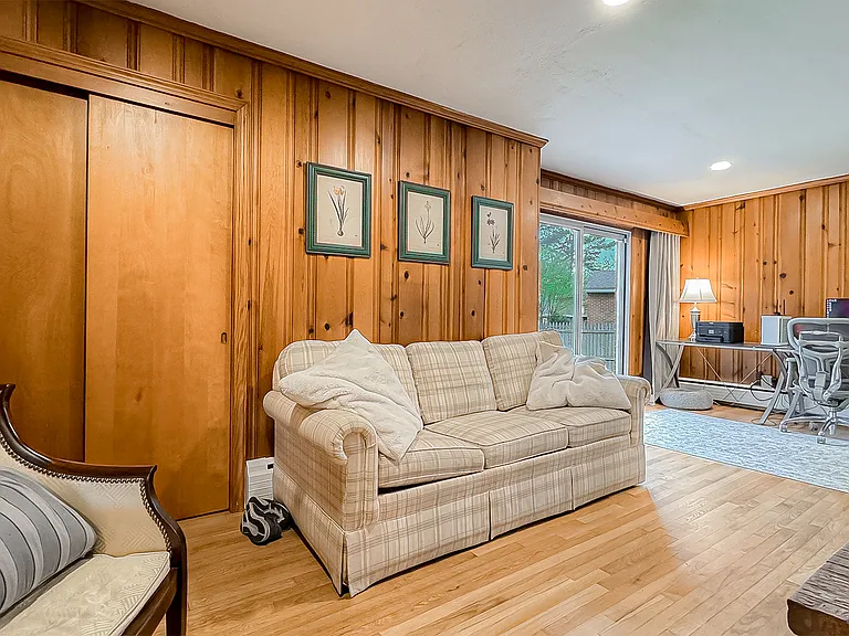 1831 Banning Rd — Photo 21