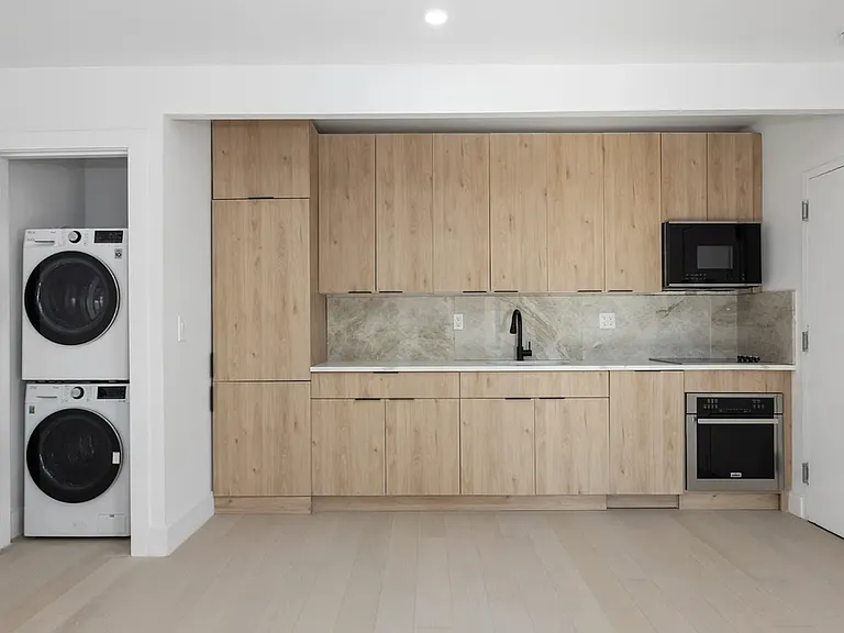 165 1st Ave #3A — Photo 3