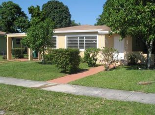 601 NW 183rd Ter, Miami Gardens, FL 33169