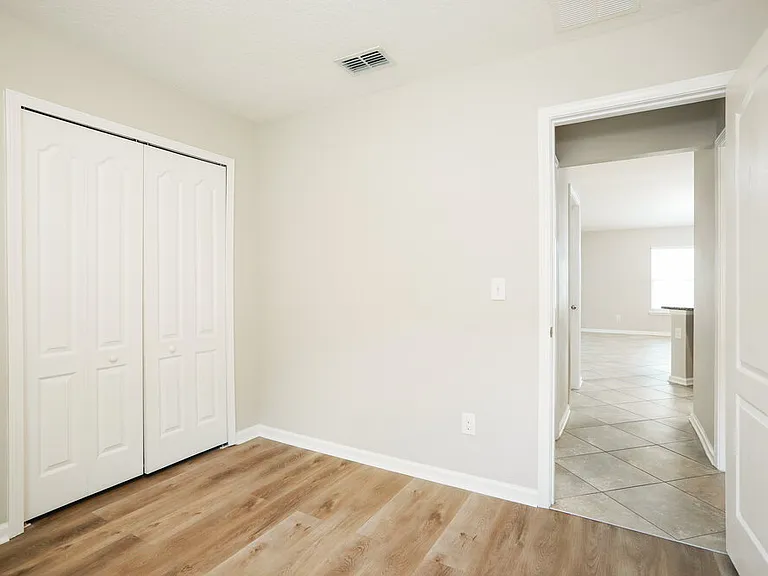 252 Colorado Springs Way — Photo 14