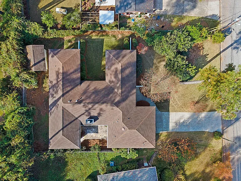 2213 Dartmouth Rd — Photo 29