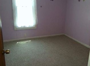 213 E Exchange St, Jerseyville, IL 62052