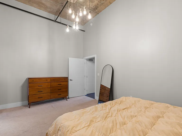 4100 Forest Park Ave #507 — Photo 13
