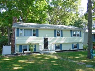 428 Mount Pleasant St, Fall River, MA 02720