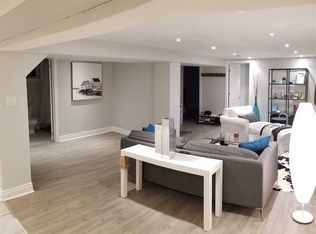 606 Conacher Dr, Toronto, ON M2M 3N1