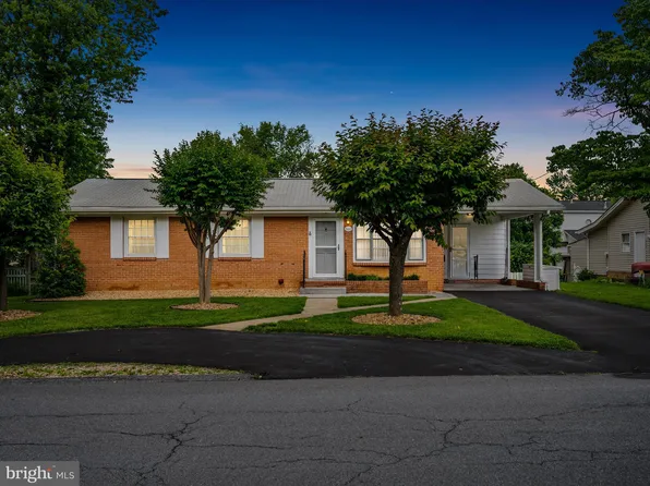 320 Russelcroft Rd, Winchester, VA 22601