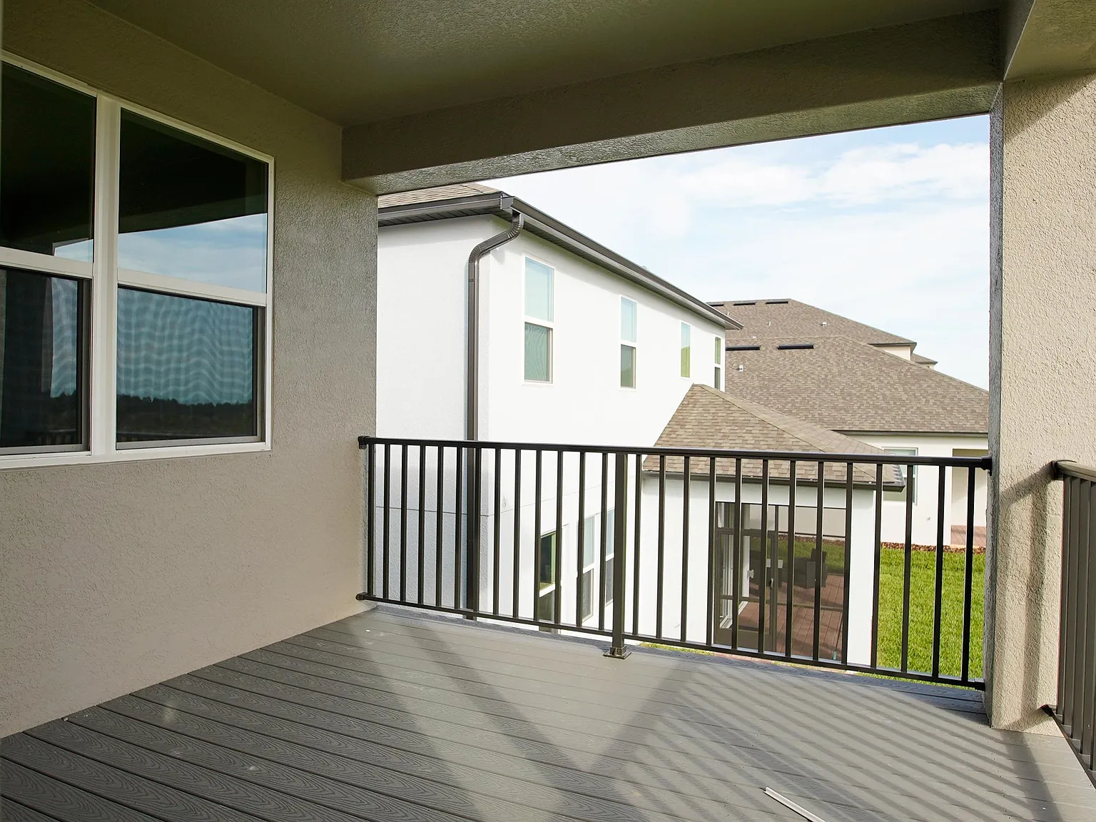 12182 Eastmoor Dr - 1 — Photo 2