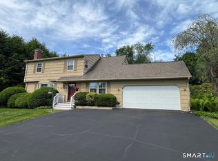 151 Hany Ln, Vernon, CT 06066