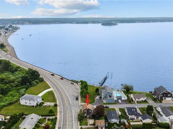 1 Aquidneck Ave, Portsmouth, RI 02871
