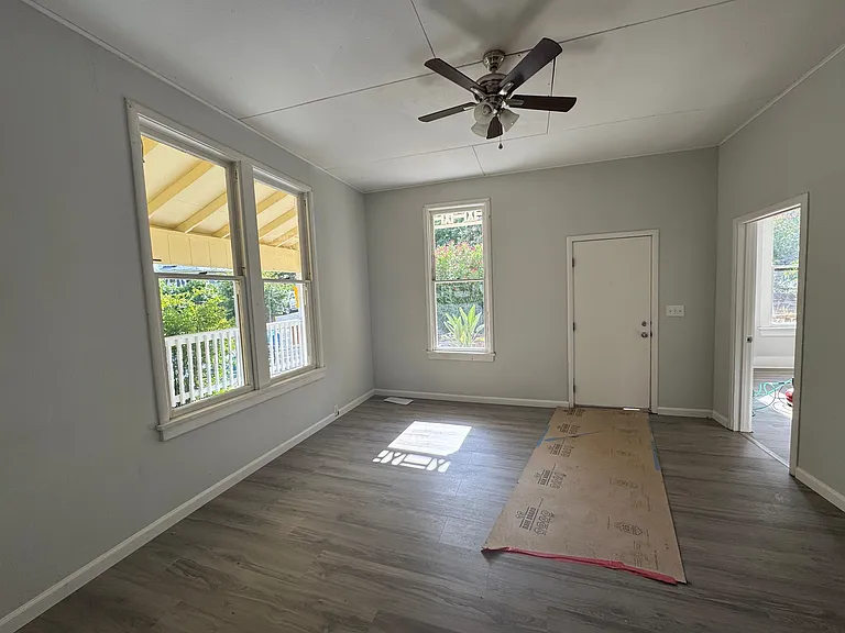 569 Kellogg St — Photo 3