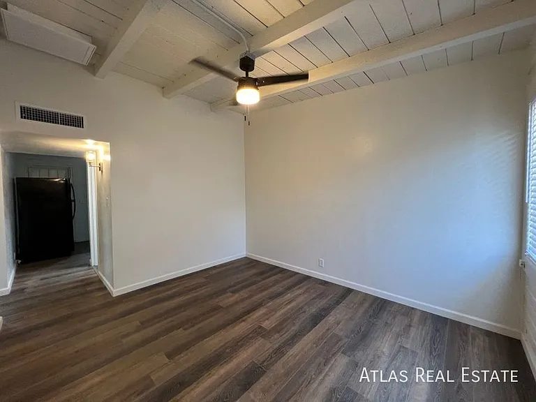 26 E Glenn St #26 — Photo 4