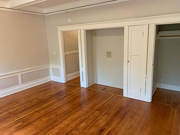 3rd image of 729 E Burnside St Suite 206