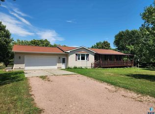 304 E 4th St, Spencer, SD 57374