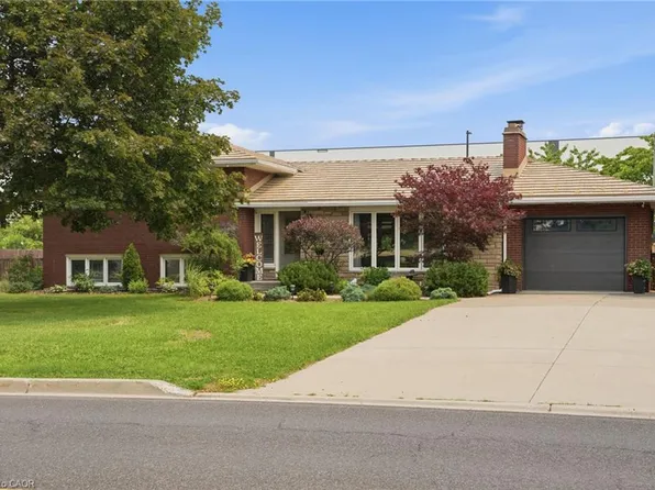 328 McNeilly Rd, Hamilton, ON L8E 5H4