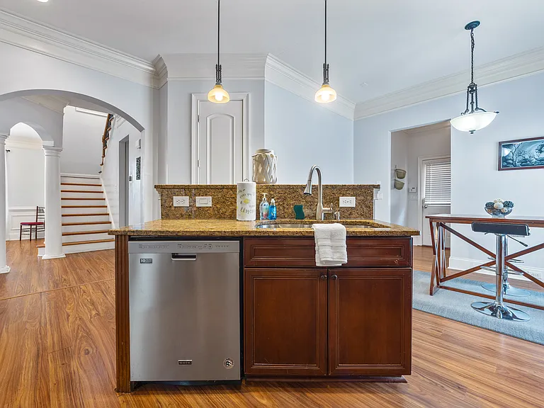 1267 Atlantic Dr NW #A — Photo 12