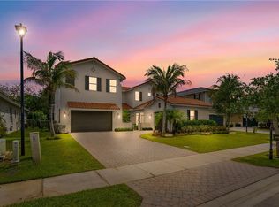 11864 NW 79th Ct, Pompano Beach, FL 33076