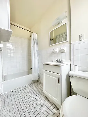 Rented by Compass | media 6