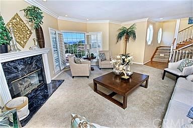 1st image of 1131 E Tujunga Ave