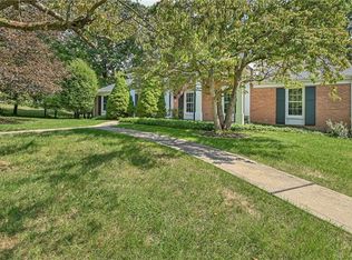 110 Maple Dr, Wexford, PA 15090