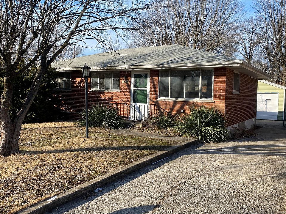 1st image of 1145 Walker Ave