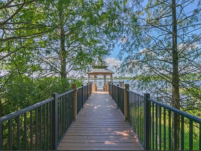 1100 Lake Shadow Cir #2306 — Photo 22