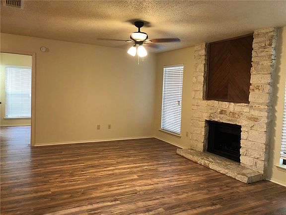 3rd image of 10616 Mellow Mdws APT 36C