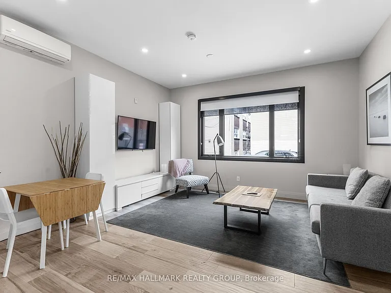 201 Maclaren St #2 — Photo 7