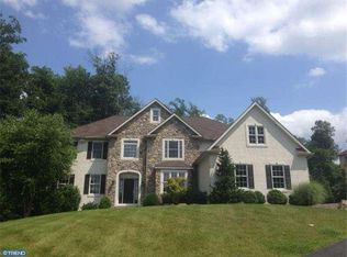 519 Buttonwood Dr, Downingtown, PA 19335