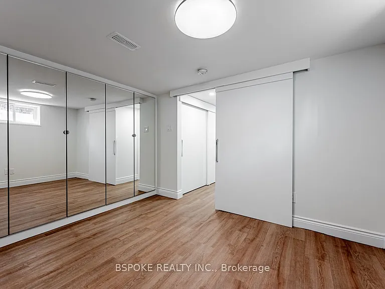 4 Hartford Ave #BASEMENT — Photo 24