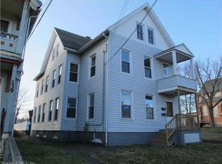 135 Camp St, Meriden, CT 06450