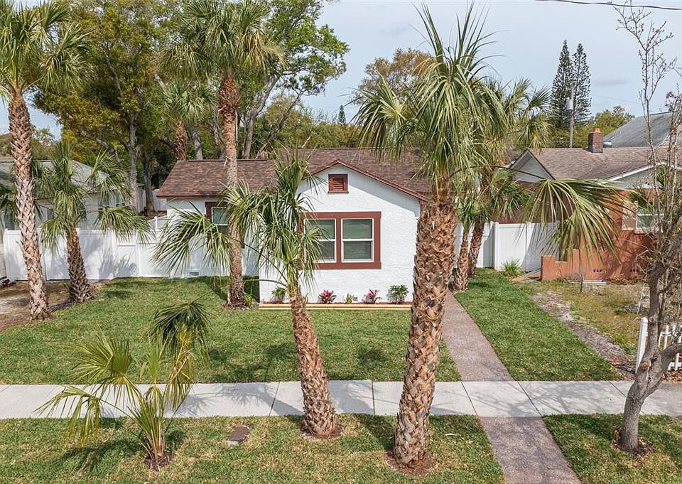 1st image of 3925 2ND AVENUE N