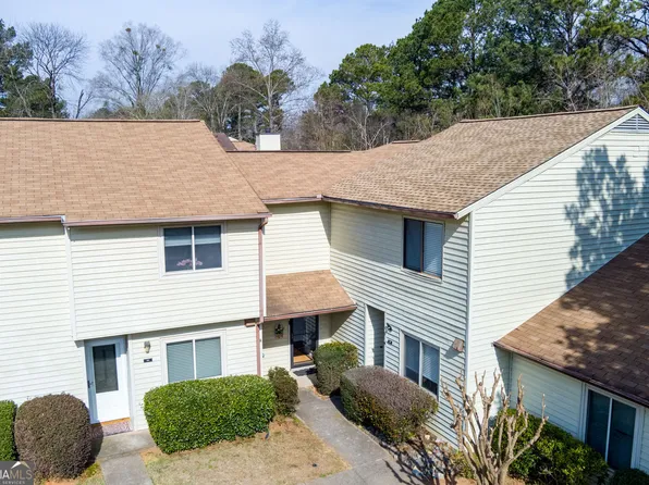 1164 Country Ct, Lawrenceville, GA 30044