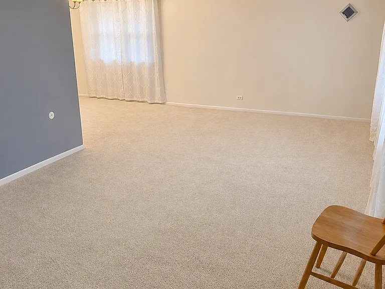 2156 E Old Hicks Rd — Photo 5