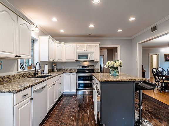 Perfect Place to Gather 