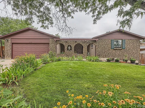 679 S Oswego Street, Aurora, CO 80012