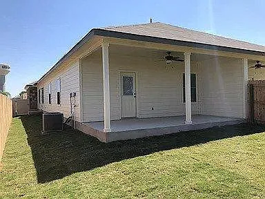 3 bed, 1370 sqft, $1,600 — Photo 3