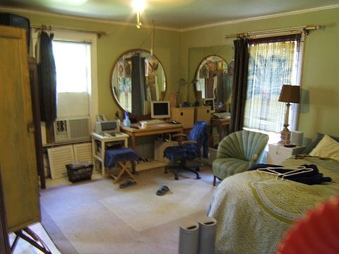 livingroom/bedroom