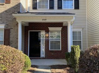8709 Wandering Creek Way, Charlotte, NC 28227