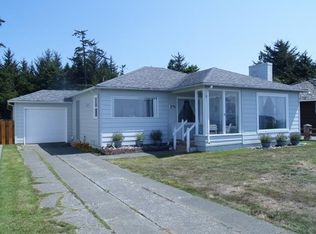 570 N Pebble Beach Dr, Crescent City, CA 95531