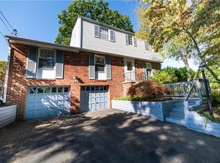 112 E Highland Dr, Canonsburg, PA 15317