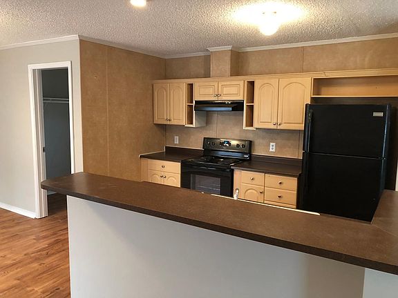 3rd image of 12941 Clearwater Dr