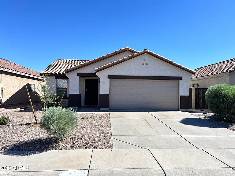 2849 W San Carlos Ln — Photo 2
