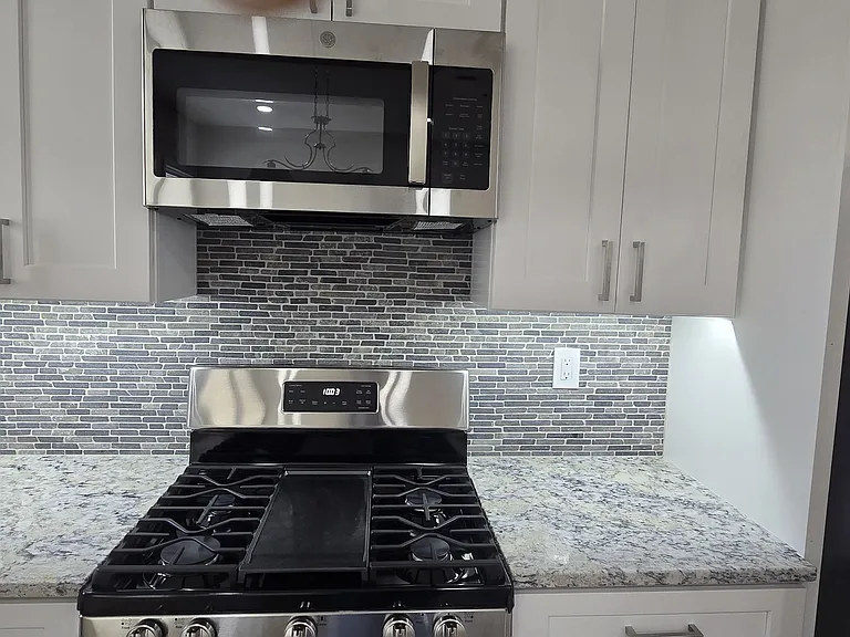 2513 Reisterstown Rd — Photo 10